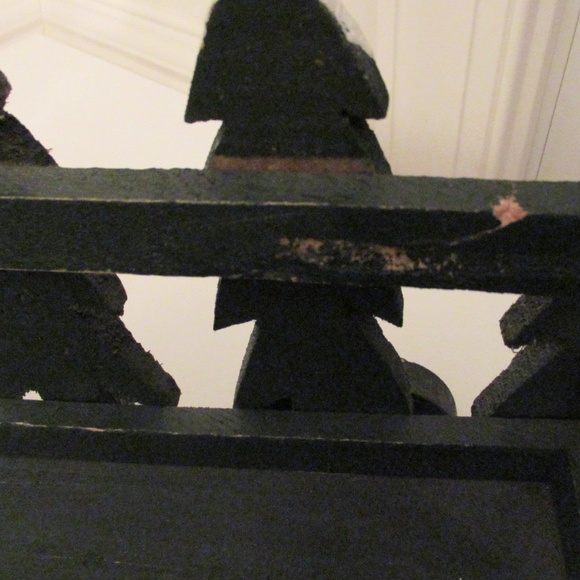 "Nick's Tree Wagon" Boyds Collection - Picture 11 of 12